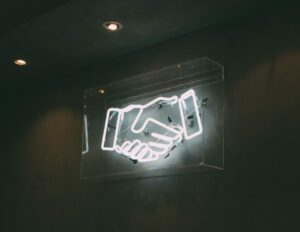 charles-deluvio-AT5vuPoi8vc-unsplash